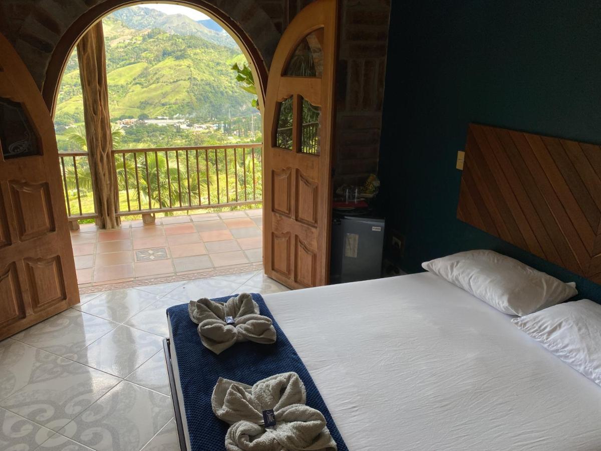 Hotel Tierra Girardota