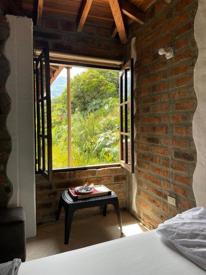 Tierra Hotel