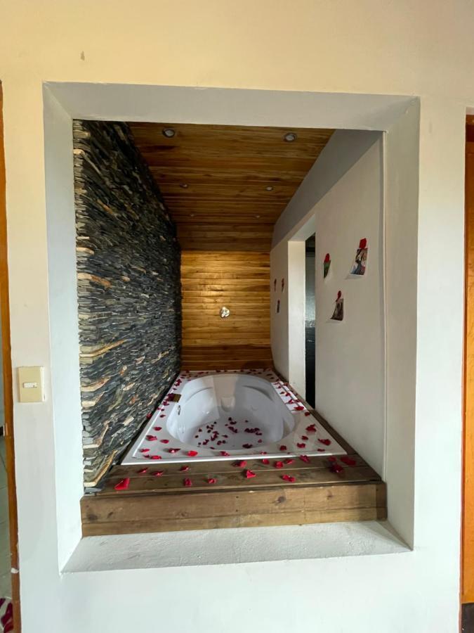 Hotel Tierra